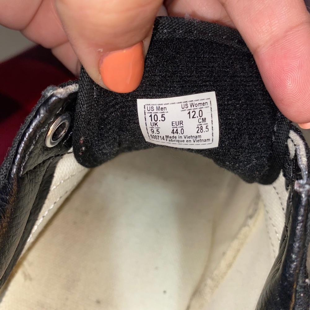 Custom vans - Picture 4 of 4